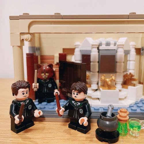 LEGO 76386 Compound Soup Disaster Harry Potter 20th Anniversary Set - Best  Purchase Price